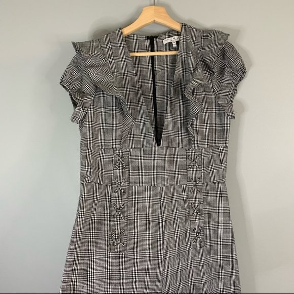 ASOS Current Air Check Plaid Jumpsuit Pants Short Sleeve Ruffle Deep V Neck M - Picture 5 of 16